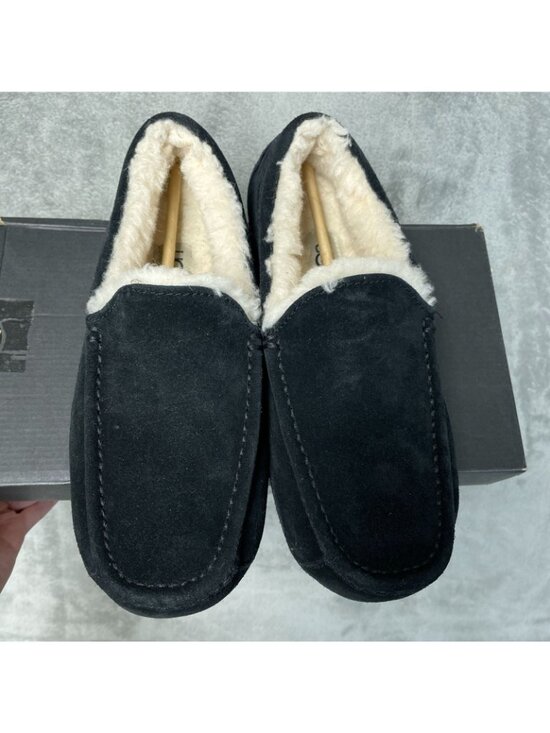UGG Men\'s 8 Black Suede Moccasin Slippers With Shearling Lining Cozy S171 main image 6